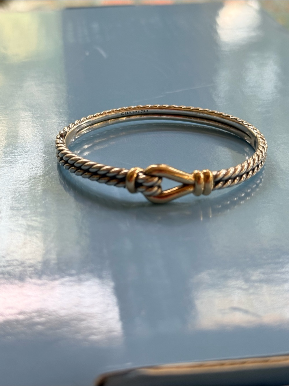 David Yurman 18k Gold , Sterling Silver Thoroughbred Cable hinged bracelet. EUC - Picture 4 of 16